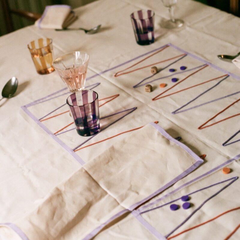 Agazia Backgammon Tablecloth & Napkins